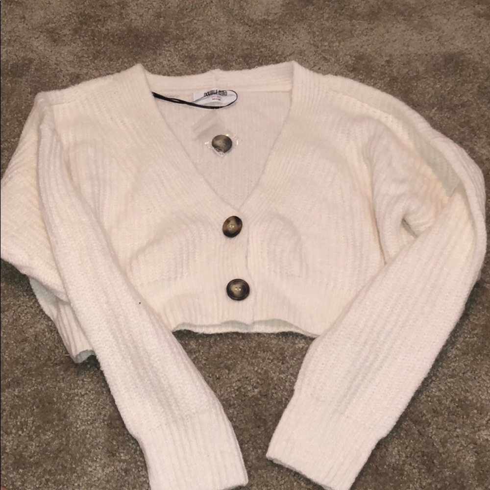 Crop top sweater
